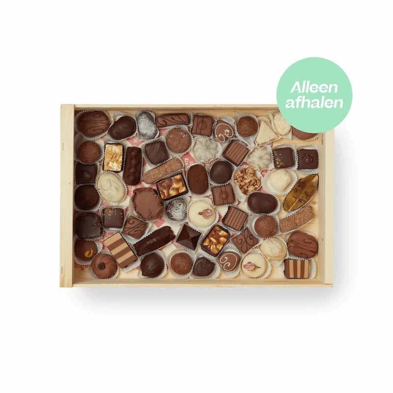 Mix | Luxe geschenkkist met bonbons, bouchées en truffels