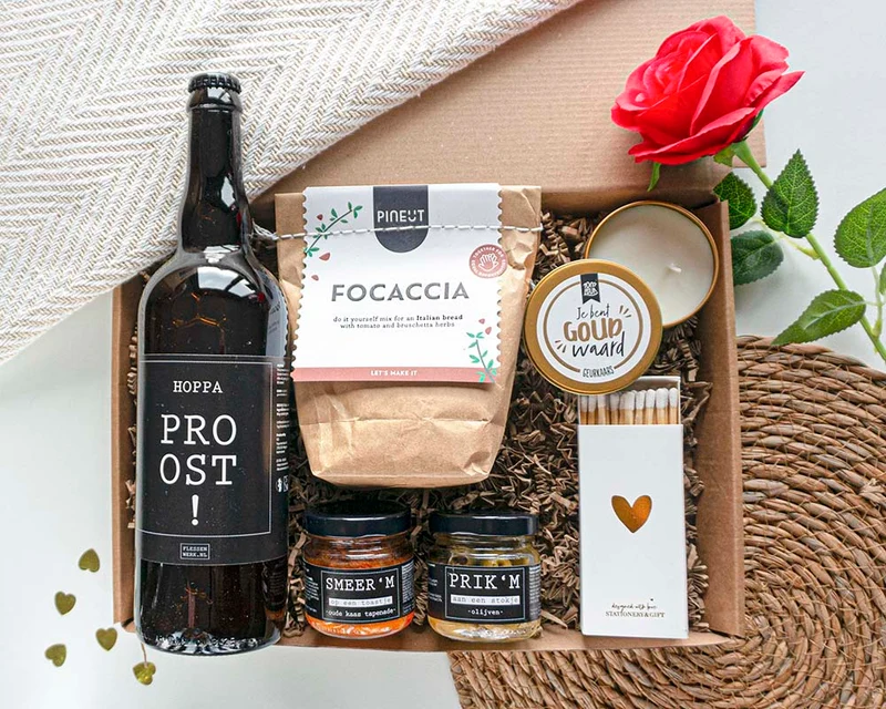 Cadeaupakket - Valentijnscadeau Man - Romantisch Borrelcadeau