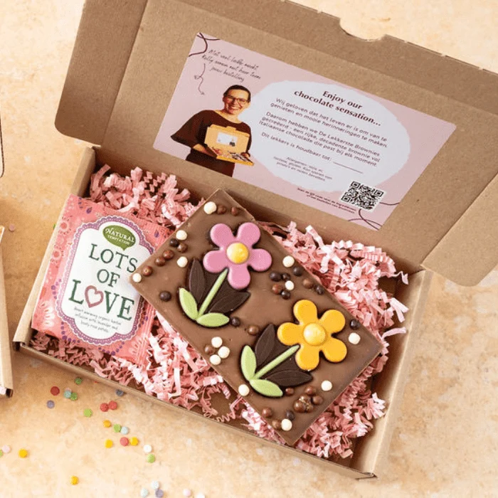 Moederdag cadeau | Chocoladereep + thee Lots of love