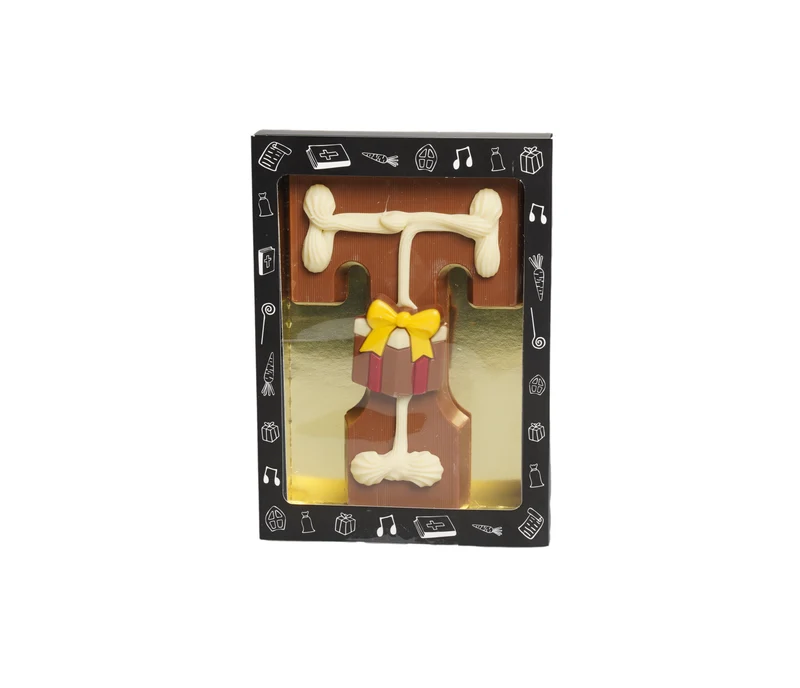 Luxe Gedecoreerde Melk Chocolade Letter T 240 Gram