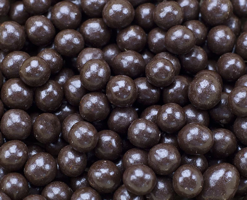 Hazelnoten omhuld met Pure Chocolade