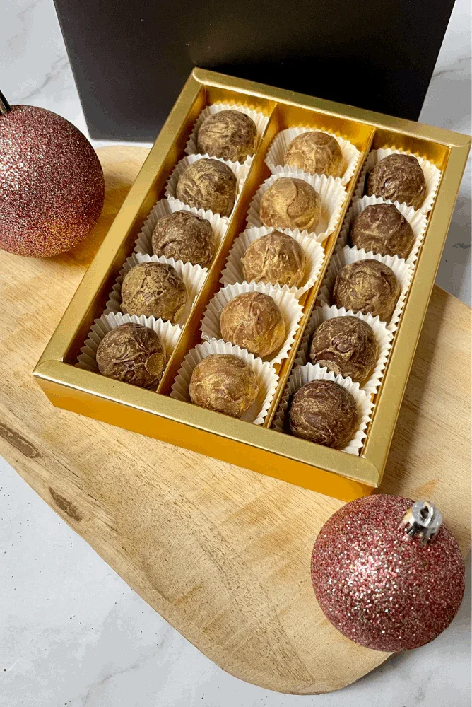 Chocolade truffels per post voor kerst