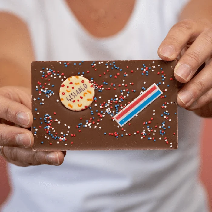 Geslaagd cadeau | Chocoladereep per post