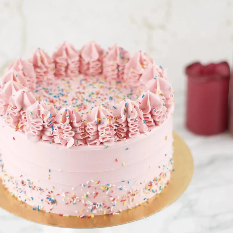 Pink Sprinkle Birthday taart