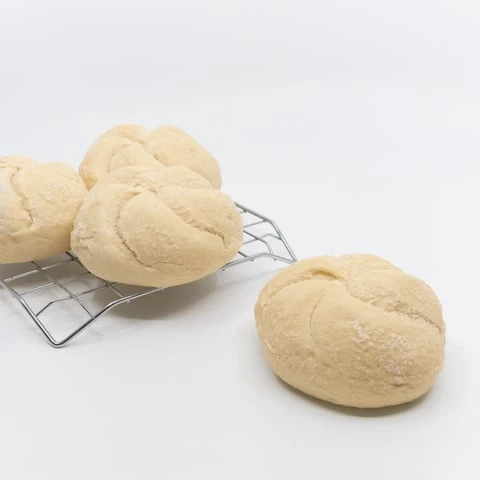 Afbak kaiserbroodje wit