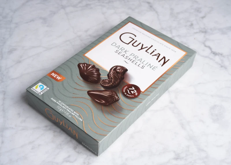 Guylian: Zeevruchten Dark praliné 112g