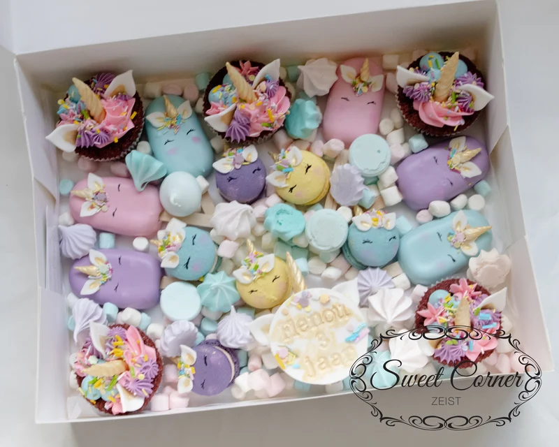 Thema sweetbox (met bento taart of cupcakes)