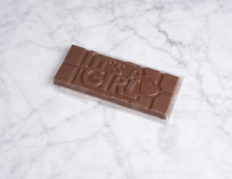 Chocoladereep met quote: it's a girl - melkchocolade 45g
