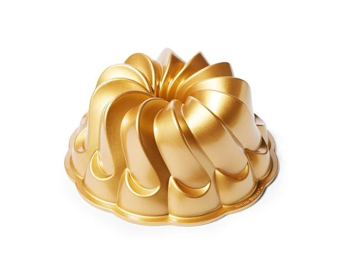 Nordic Ware | Bundt Pirouette